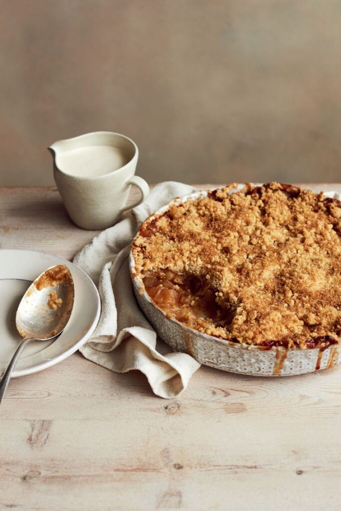 Mary Berry Apple Crumble