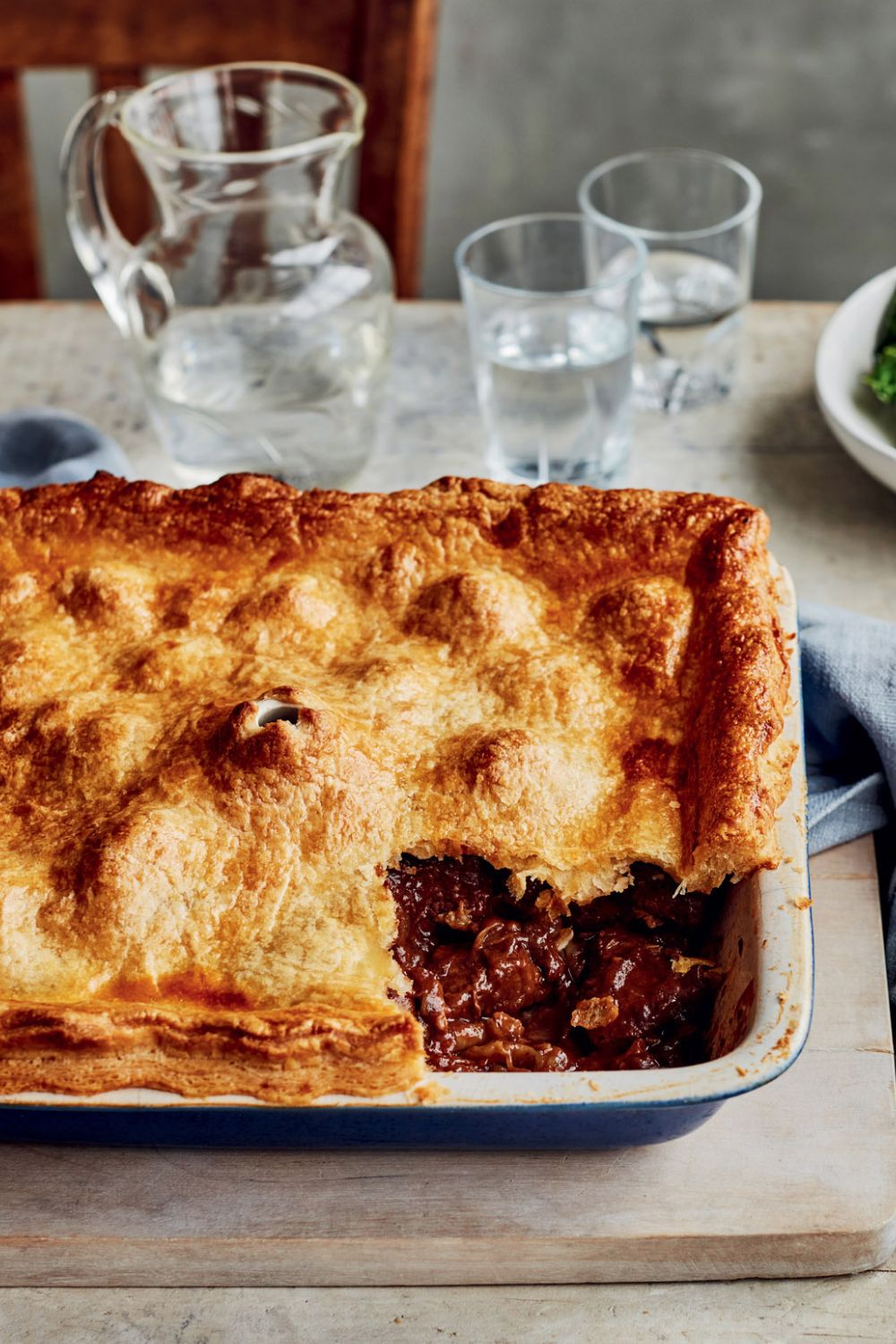 Mary Berry Beef Bourguignon Pie