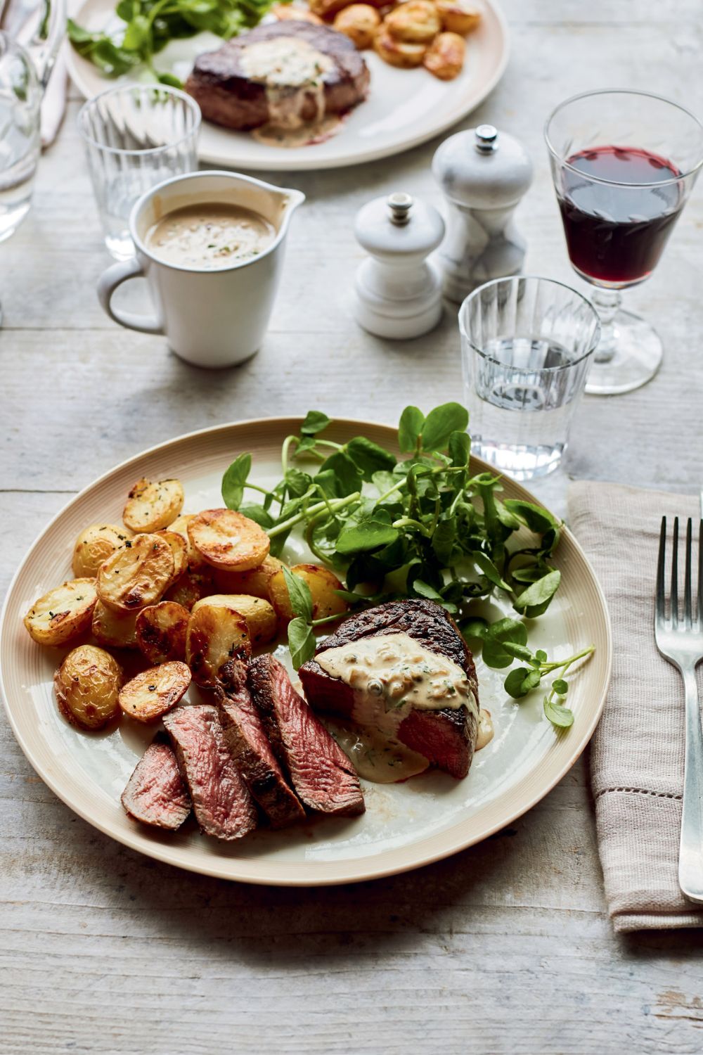 Mary Berry Fillet Steak With Peppercorn Sauce