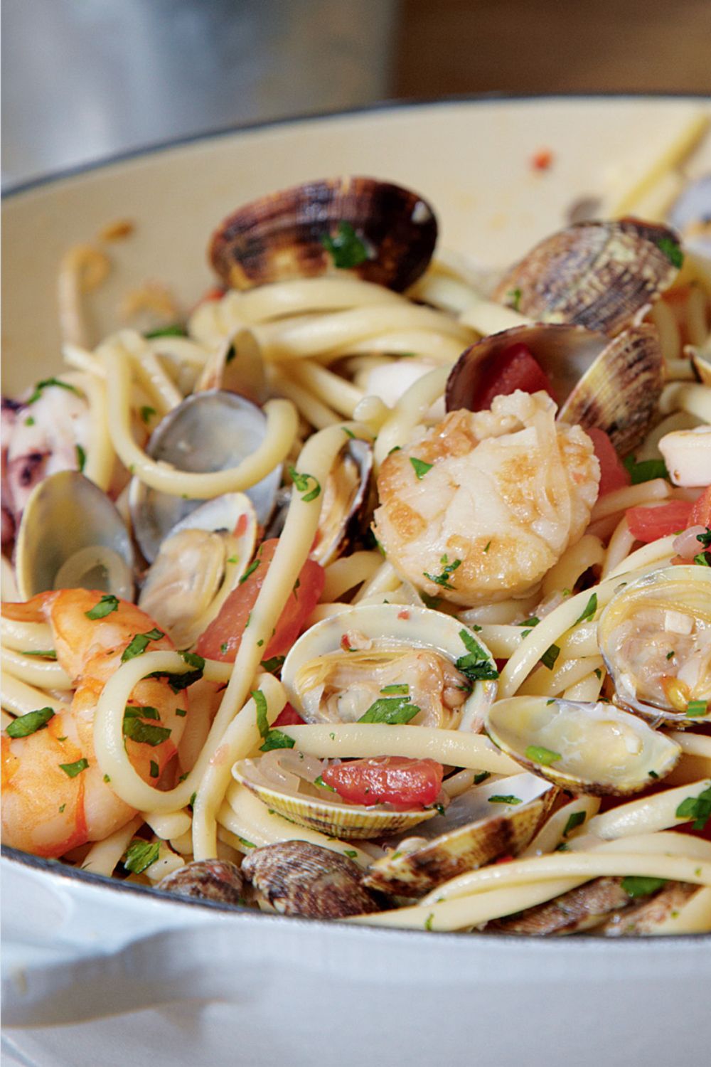 Mary Berry Seafood Linguine With Fresh Tomato Sauce