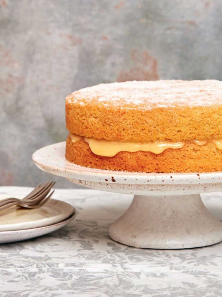 Mary Berry Lemon Victoria Sponge