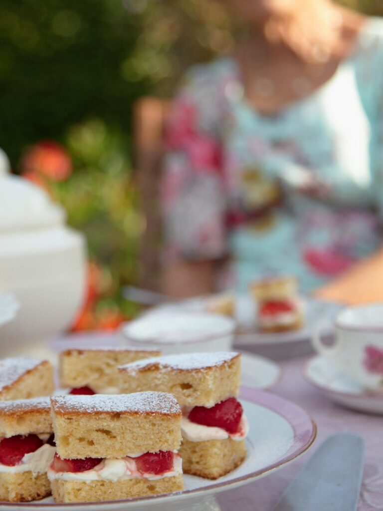 Mary Berry Lucy's Strawberry Slices