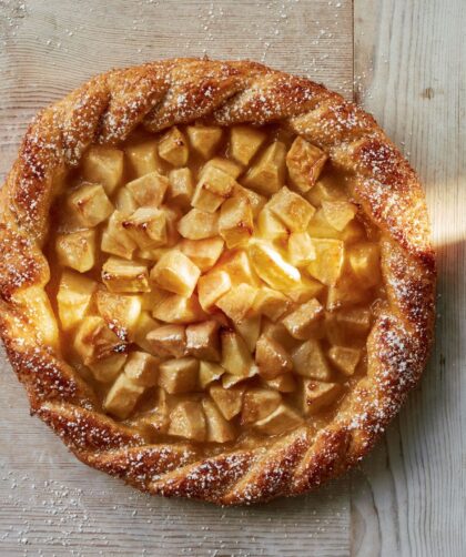 Mary Berry Apple and Pear Pie