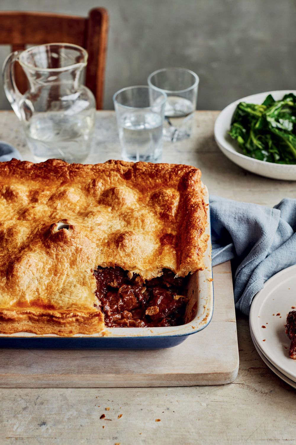 Mary Berry Beef Bourguignon Pie