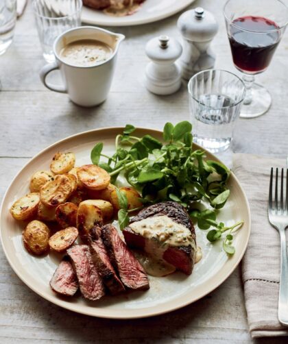 Mary Berry Fillet Steak With Peppercorn Sauce