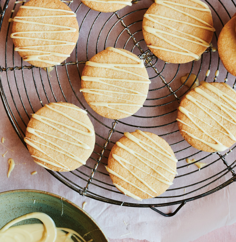 Mary Berry Posh White Chocolate Shortbread Biscuits