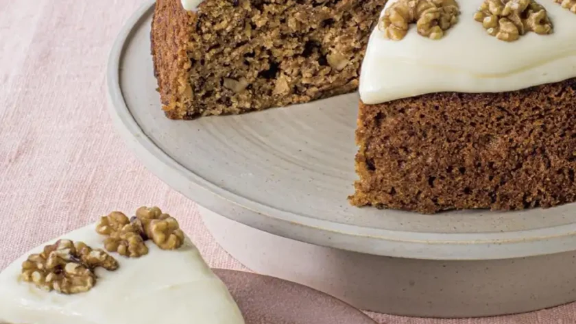 Mary Berry Carrot And Walnut Cake