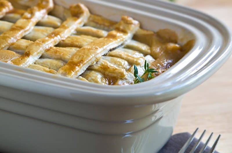 Mary Berry Chicken Leek Pie – Creamy, Cozy, and Weeknight-Friendly