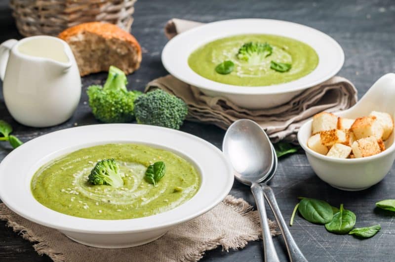 Mary Berry Stilton Broccoli Soup – Creamy, Tangy, and Surprisingly Comforting
