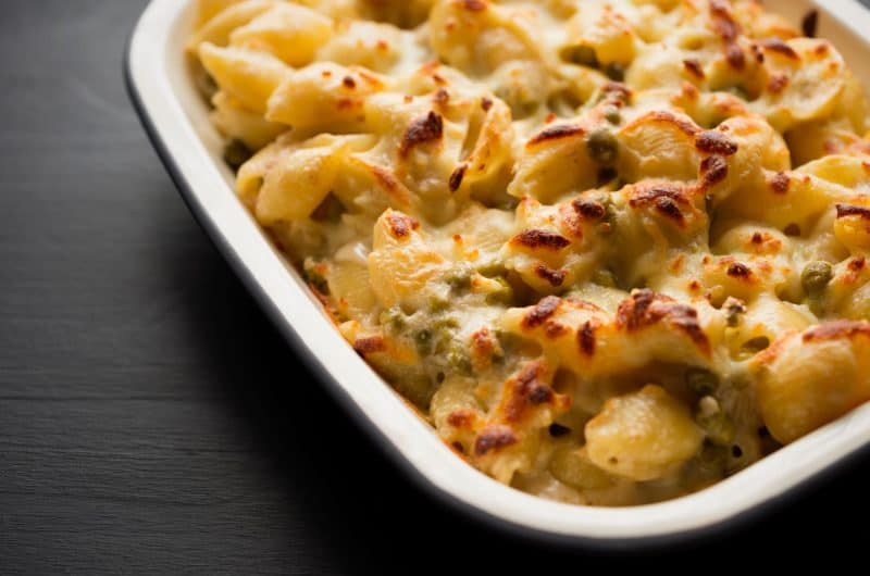 Mary Berry Tuna Pasta Bake – Creamy, Crispy, and Weeknight-Perfect