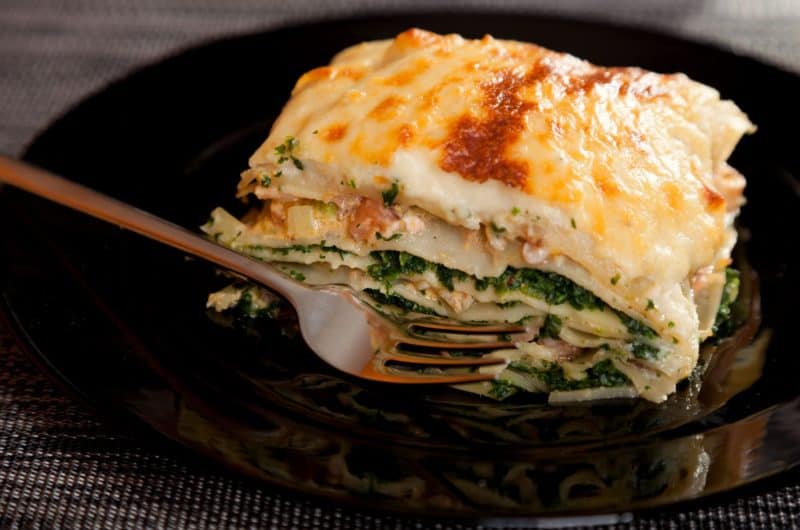 Mary Berry Chicken Lasagna Recipe – Creamy, Comforting & Family-Favorite