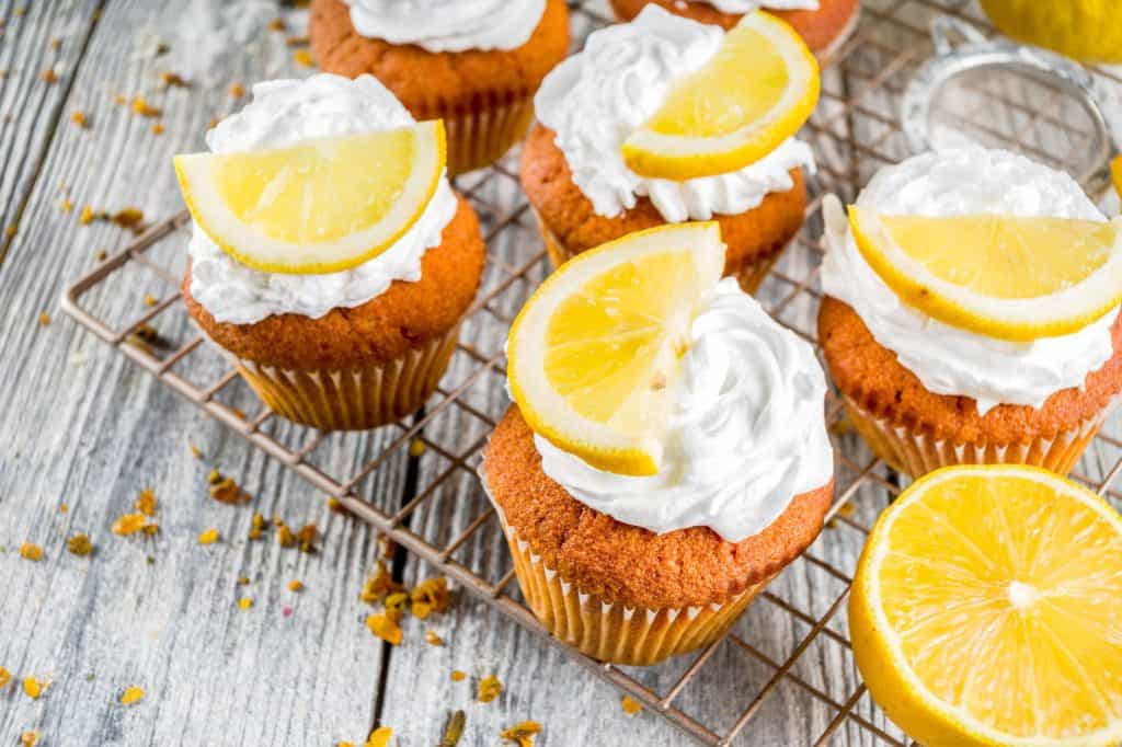 lemon drizzle cupcakes
