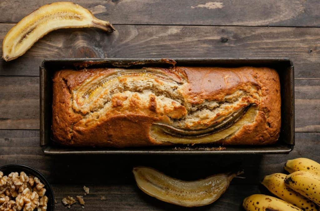 apple and banana cake