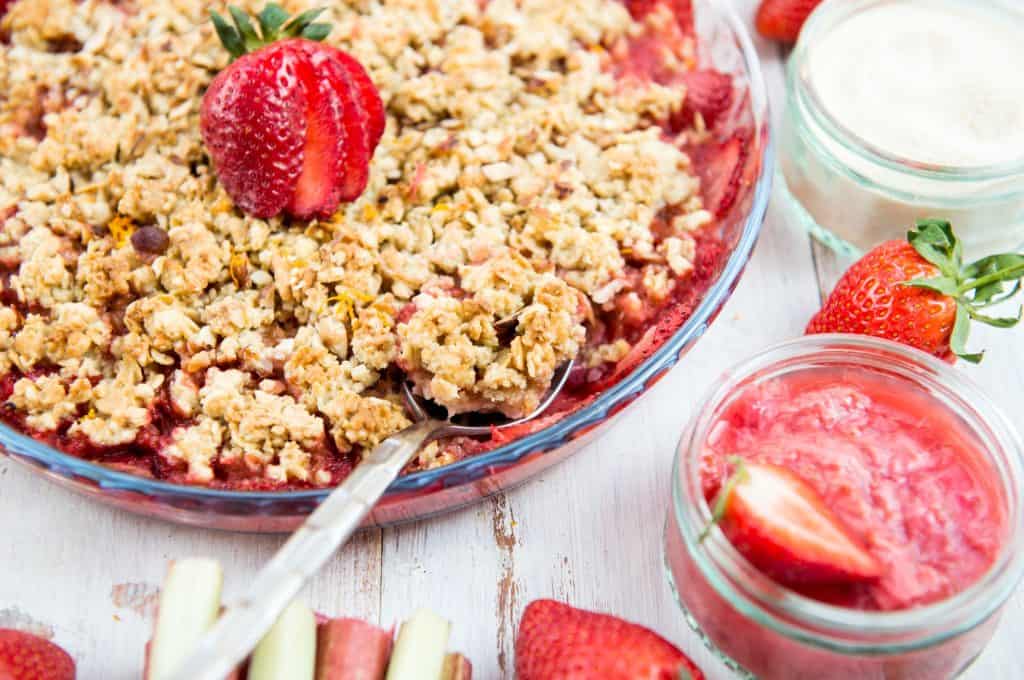 Strawberry rhubarb crumble dessert dish